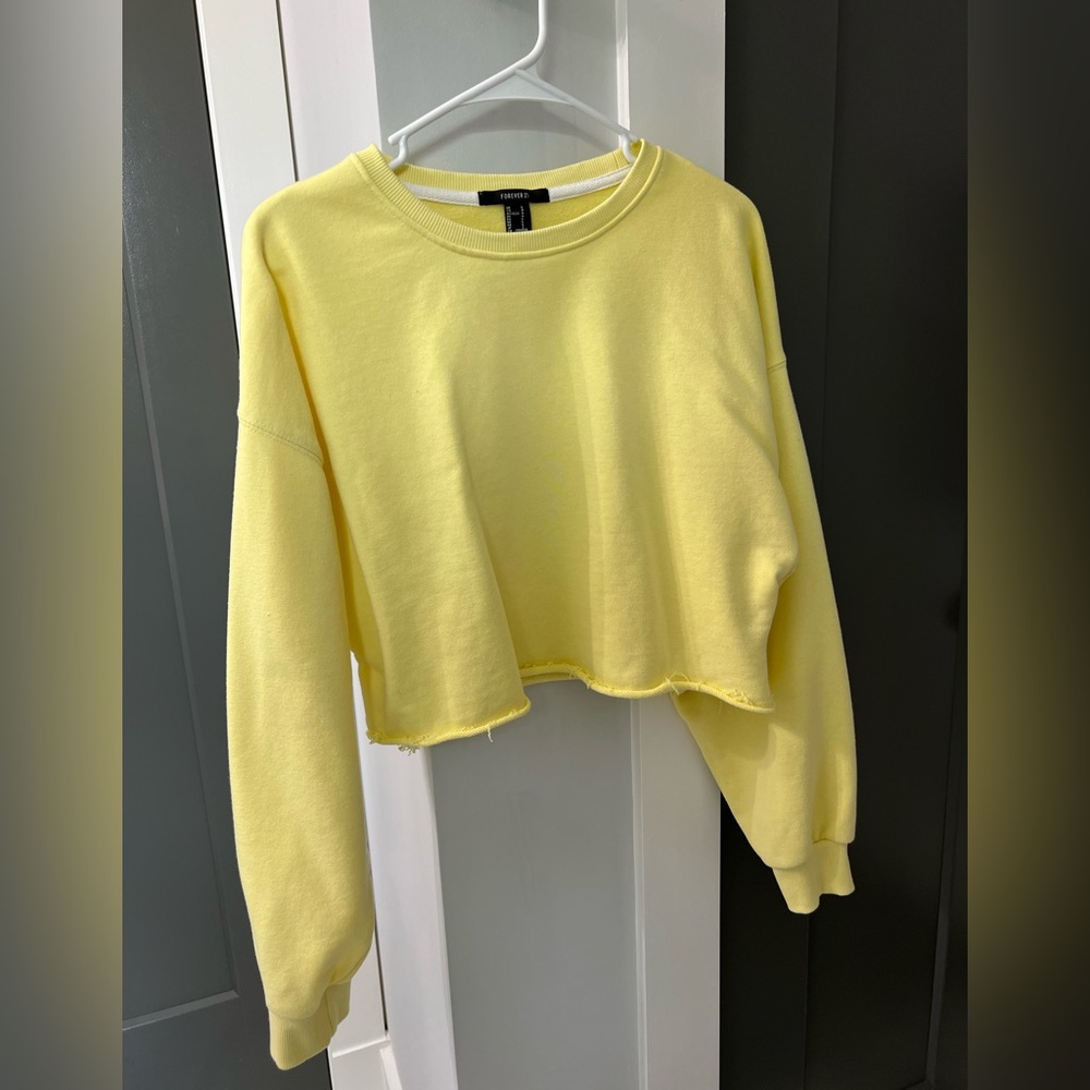 Forever 21 cropped sweatshirt